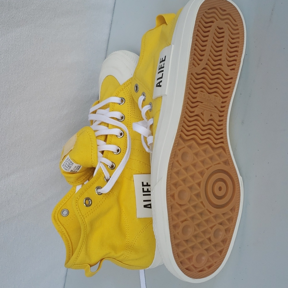 Yellow Adidas Alice size11.5 - Picture 5 of 5